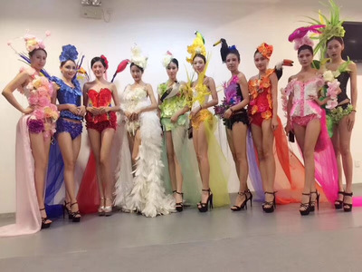 深圳旭東傳媒模特演出機構(gòu) 專業(yè)經(jīng)紀服務(wù)與企業(yè)文化